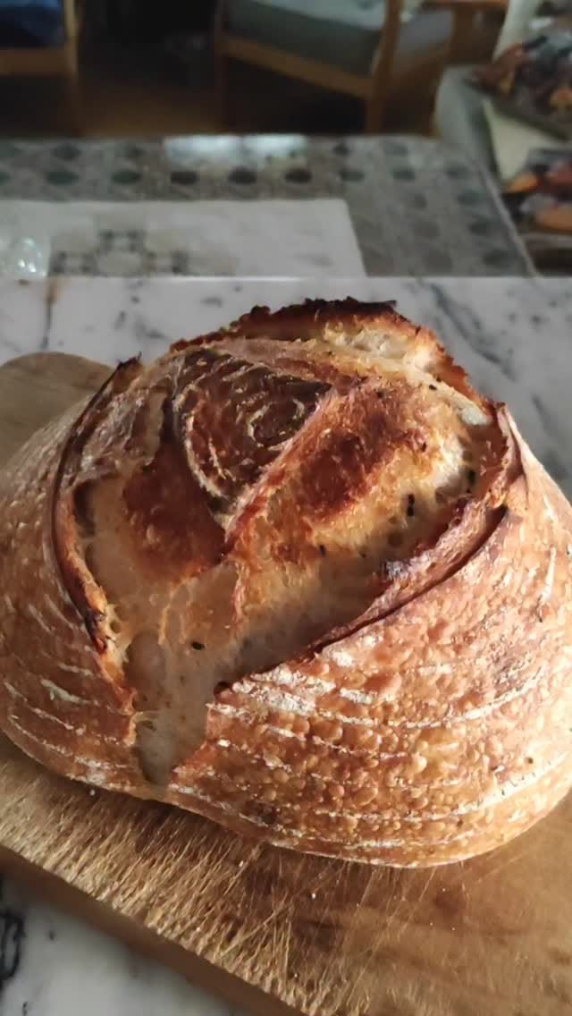 Post 4 by Hale Seven on Instagram (video)