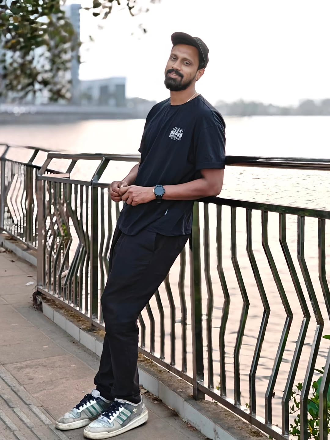 Post 1 by Rakesh Raj on Instagram (image)