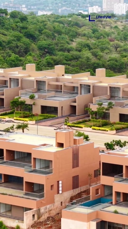 Post 4 by Luxury Real Estate | Resale Expert on Instagram (video)