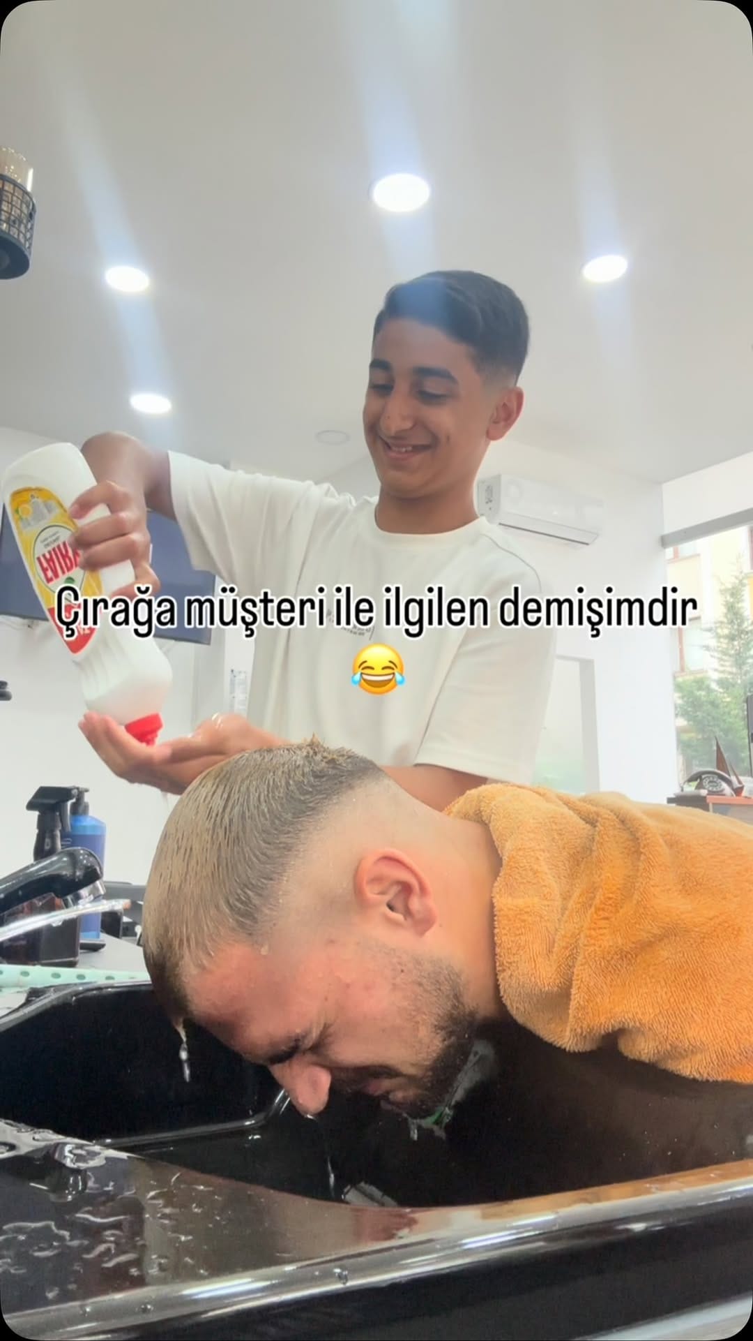 Post 4 by Umutcan Öksüzoğlu on Instagram (video)