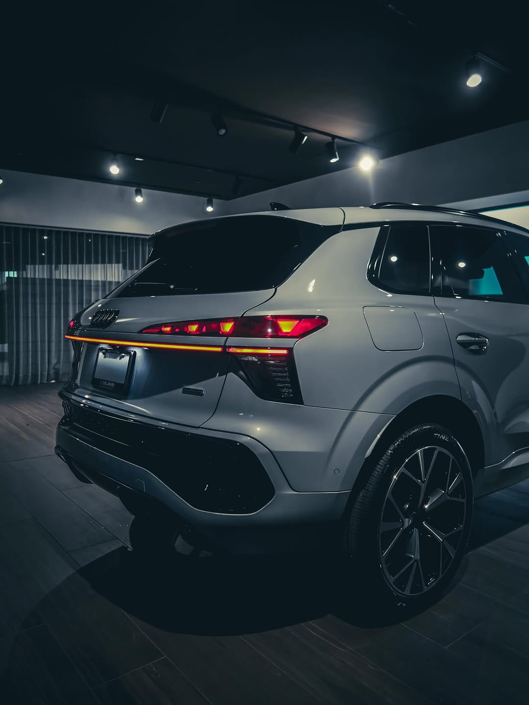 Post 9 by Audi Thornhill on Instagram (carousel)