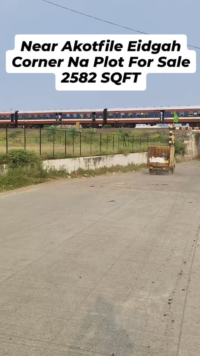 Post 5 by ZEESHAN | Akola Real Estate on Instagram (video)