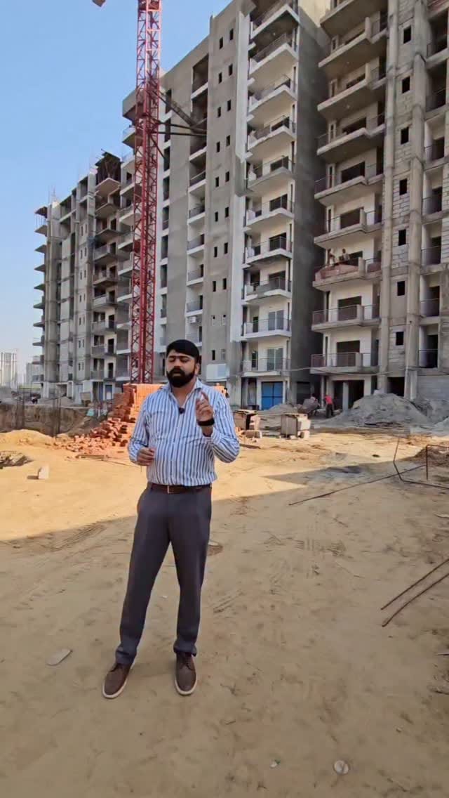 Post 9 by Vikas Phogat on Instagram (video)