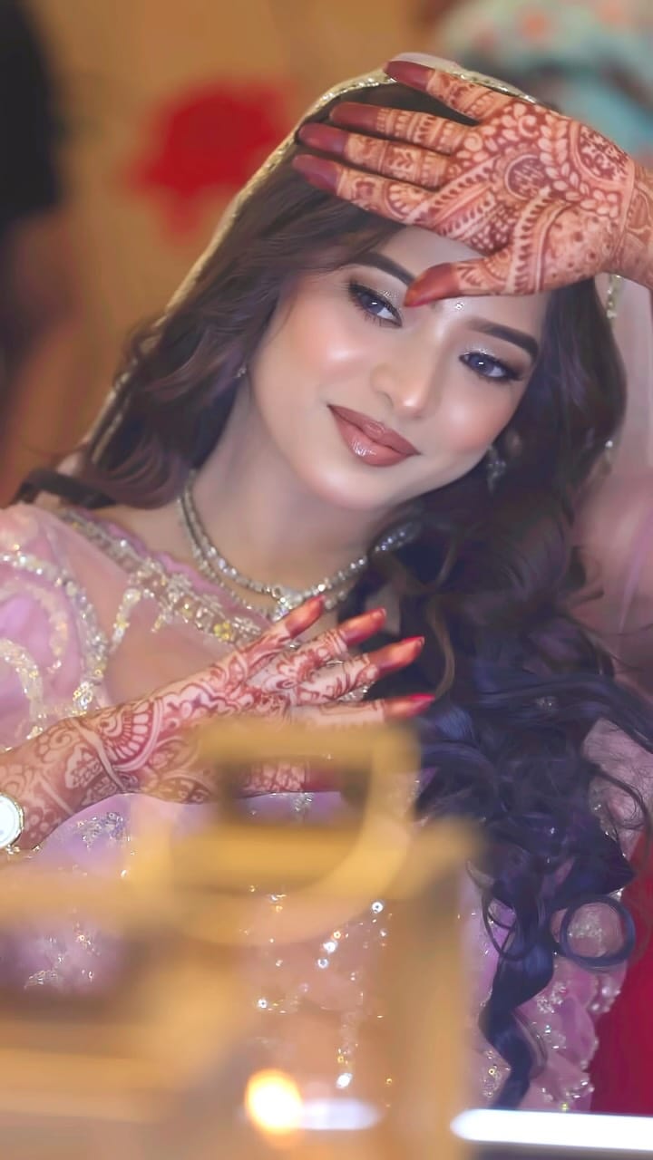 Post 2 by Suman | Makeup artist 🧿 on Instagram (video)