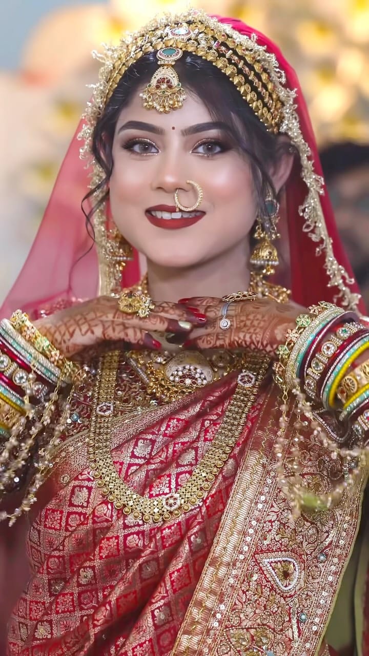 Post 7 by Suman | Makeup artist 🧿 on Instagram (video)