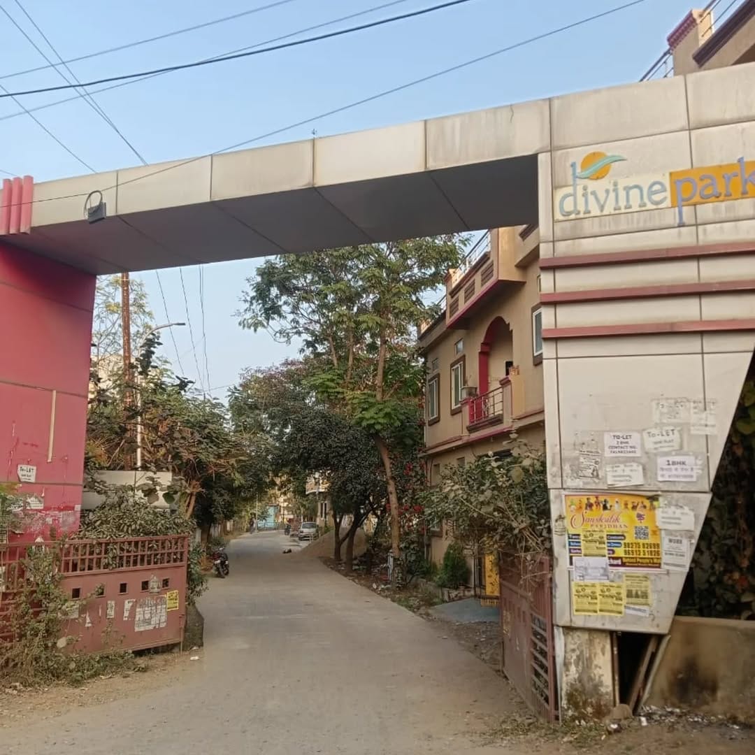 Post 7 by Bhopal Property Wale | Builder & Developers on Instagram (carousel)