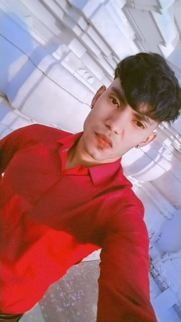Post 5 by Ａａｒｙａ ｖｅｒｍａ on Instagram (video)