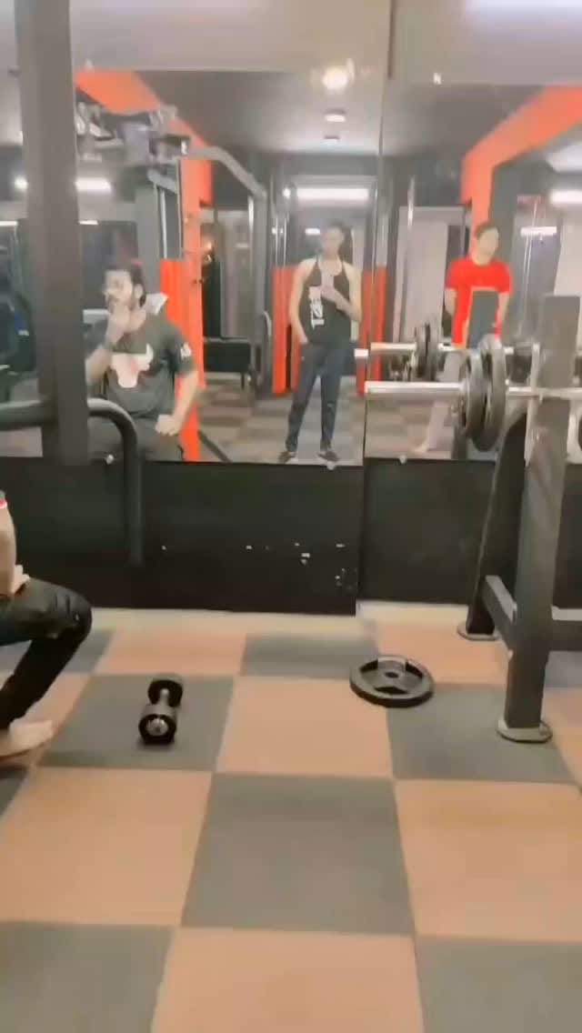 Post 8 by Ａａｒｙａ ｖｅｒｍａ on Instagram (video)
