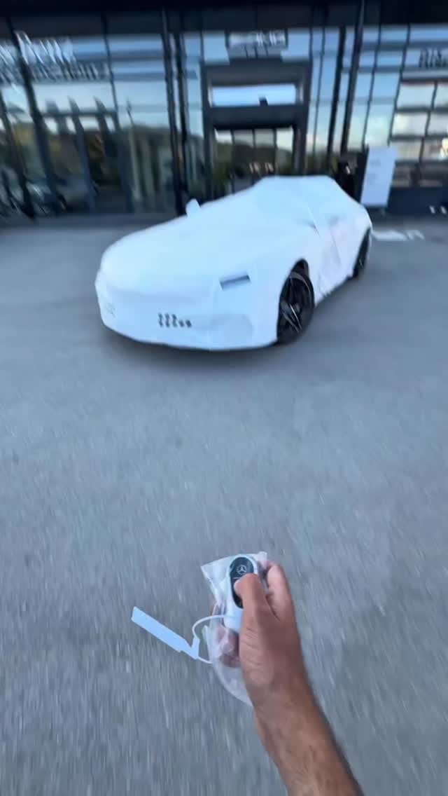 Post 5 by ℕ𝕠𝕧𝕚 ℙ𝕒𝕫𝕒𝕣 ℂ𝕒𝕣𝕤 on Instagram (video)