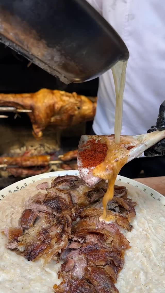 Post 8 by Mustafa Taşkıran on Instagram (video)