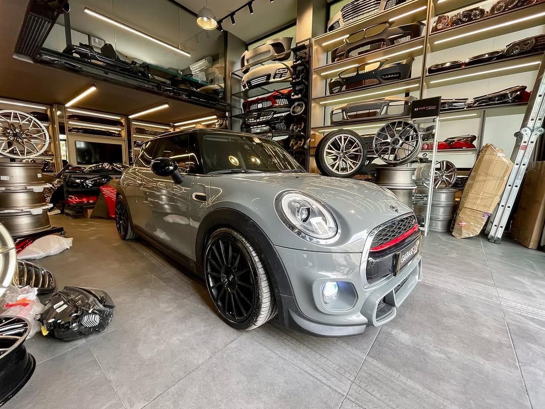 Post 3 by GARAGE360 on Instagram (carousel)
