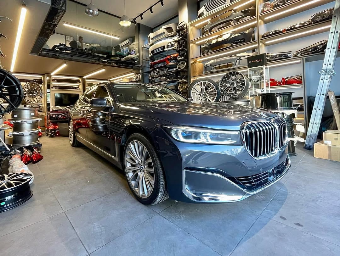 Post 2 by GARAGE360 on Instagram (carousel)
