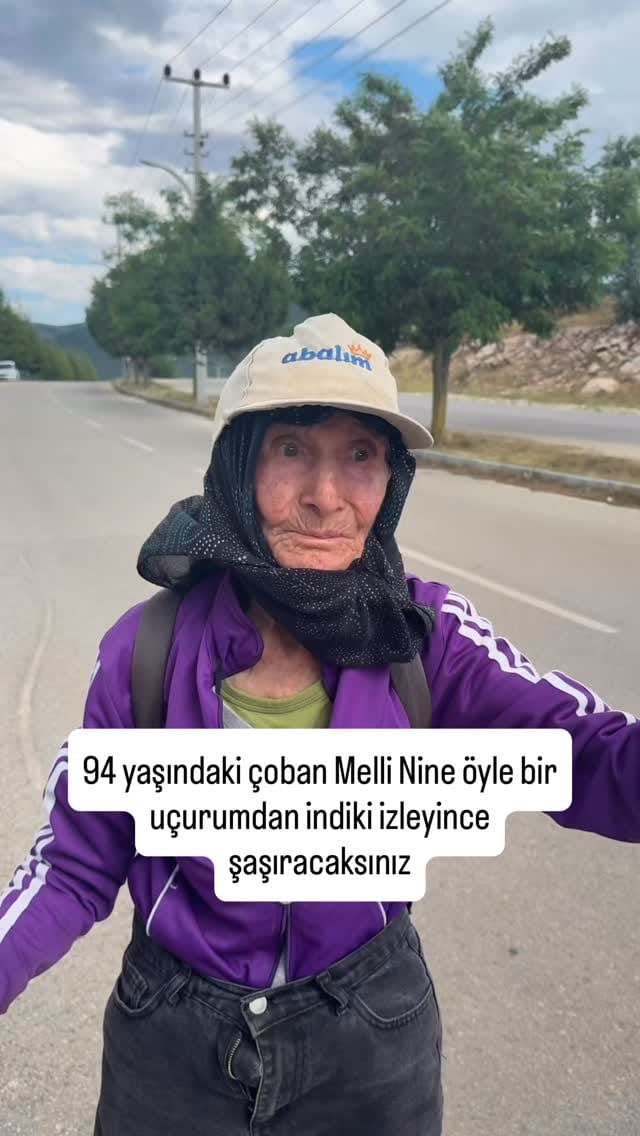 Post 3 by Onur Çinar on Instagram (video)