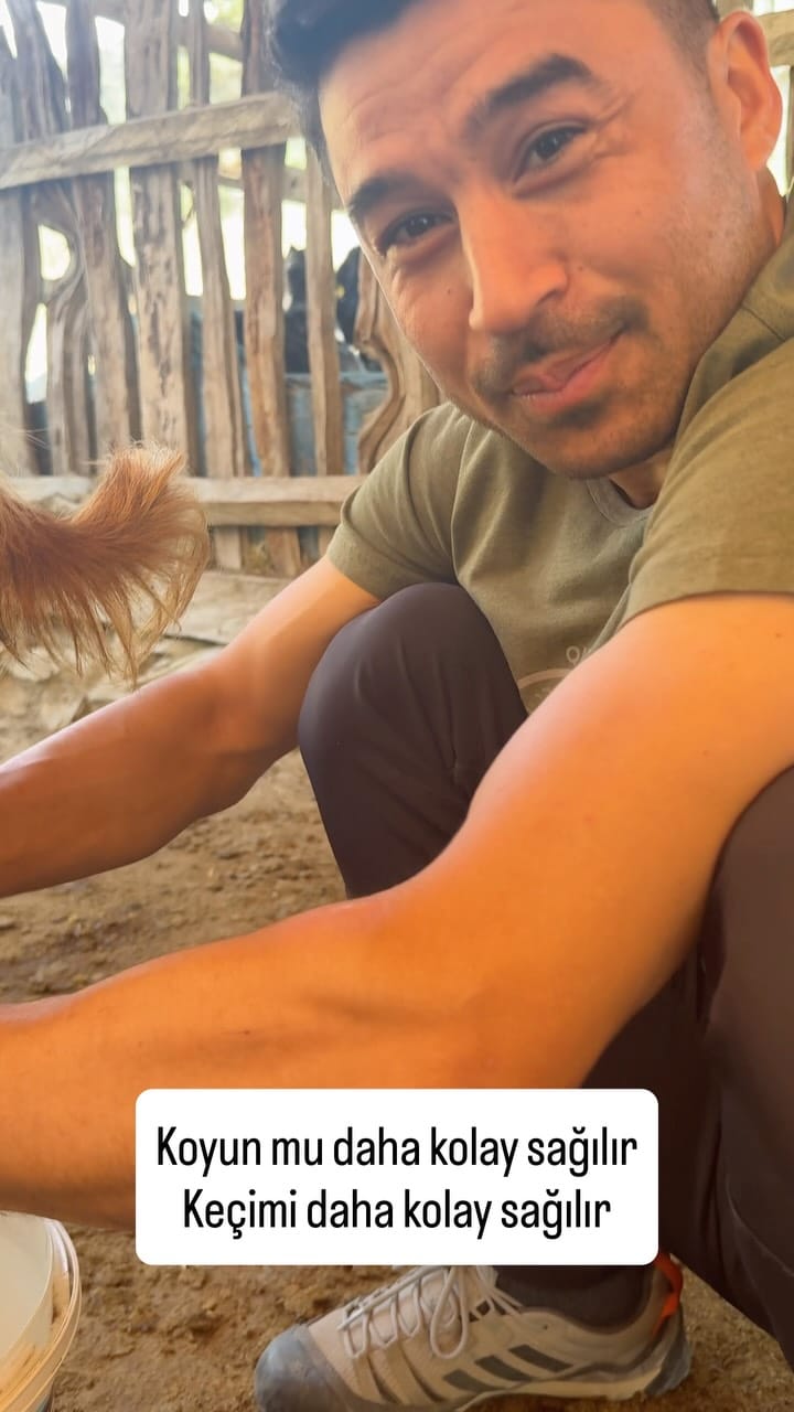 Post 5 by Onur Çinar on Instagram (video)