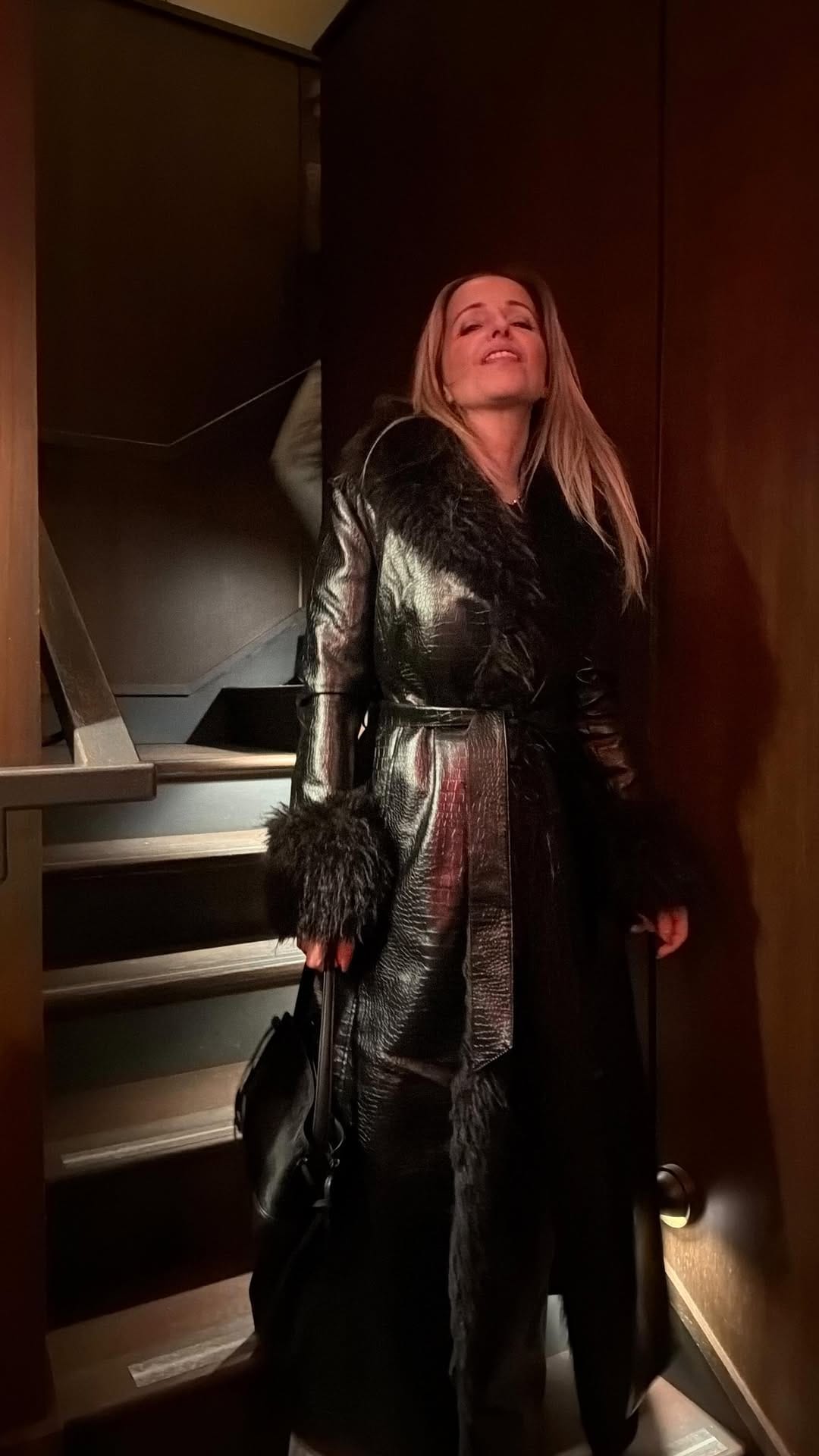 Post 10 by Melike Sani on Instagram (video)