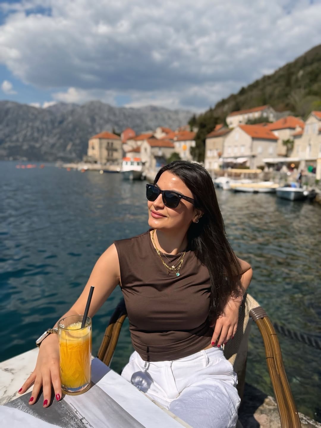 Post 6 by Rukiye Tunç on Instagram (carousel)
