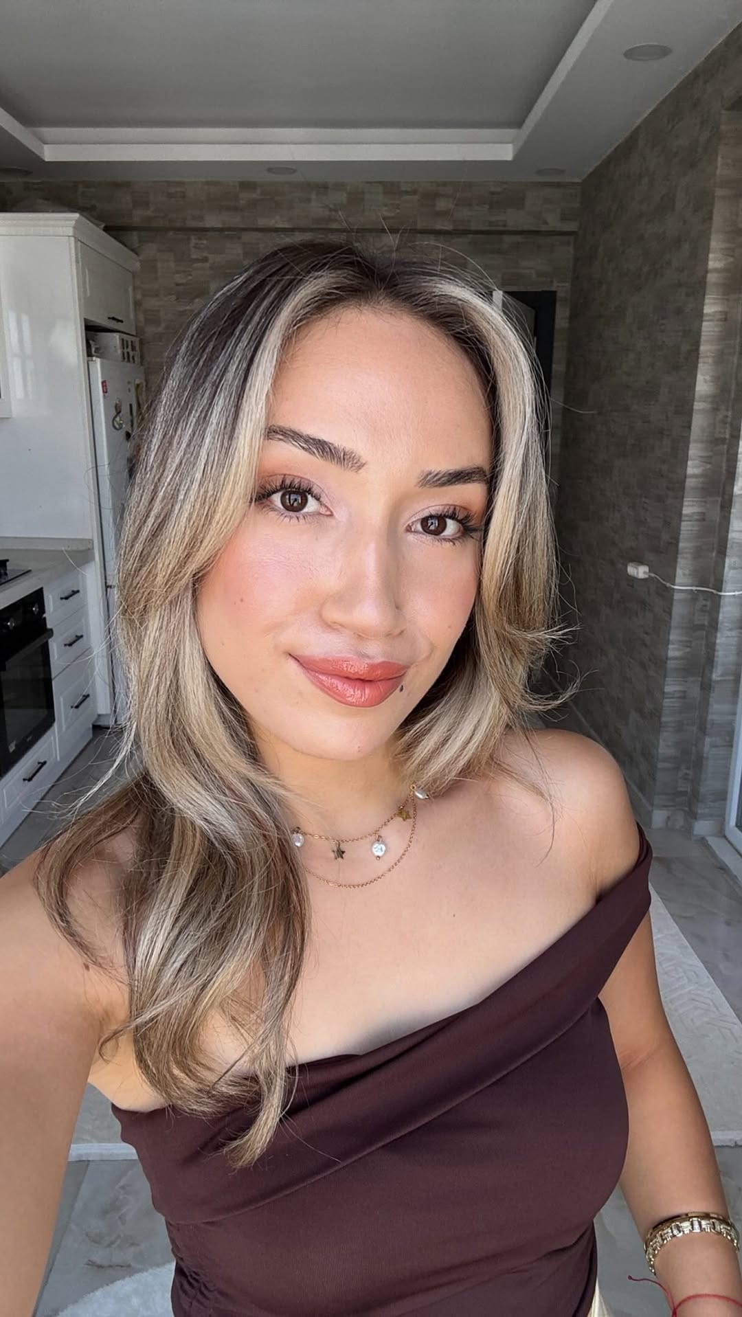 Post 10 by Aysel Kara on Instagram (video)