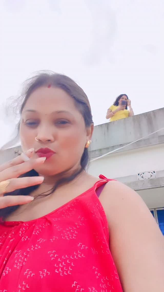 Post 9 by Jaya Vlog on Instagram (video)