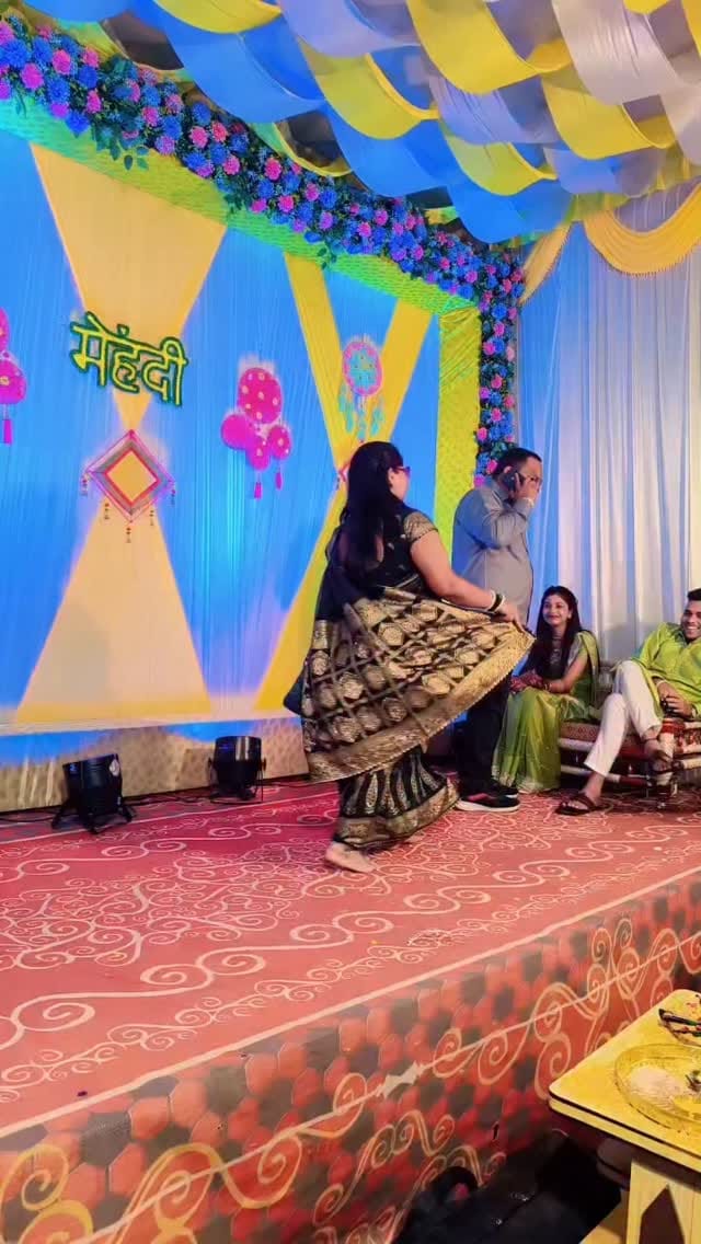 Post 8 by Manoj Mahajan on Instagram (video)