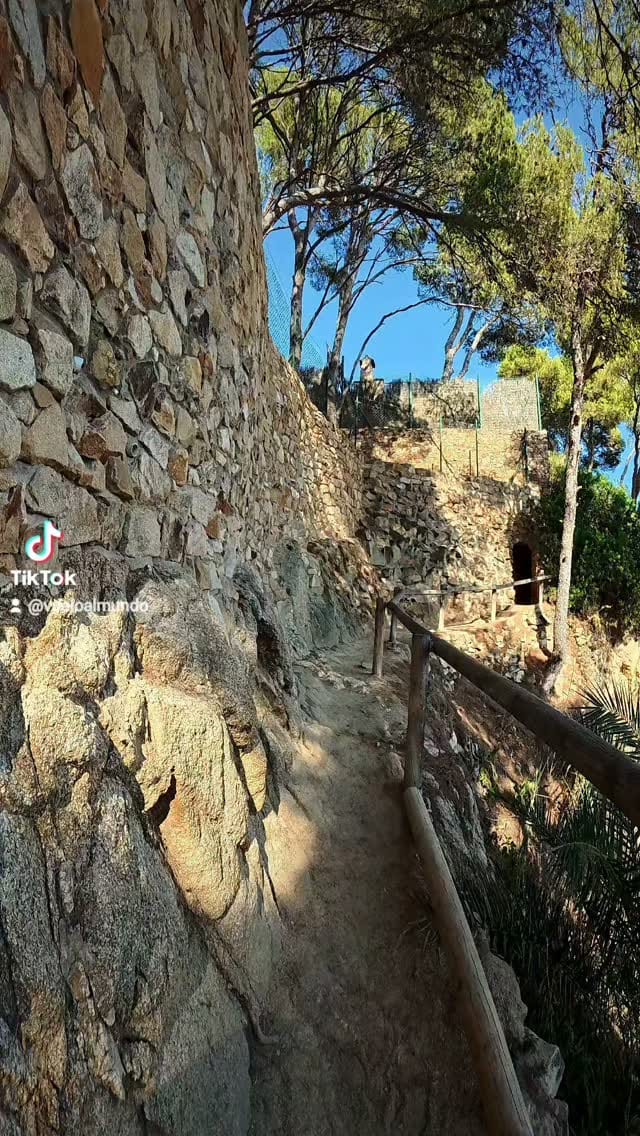 Post 4 by EL VUELO AL MUNDO | VIDEOS CON DRON on Instagram (video)