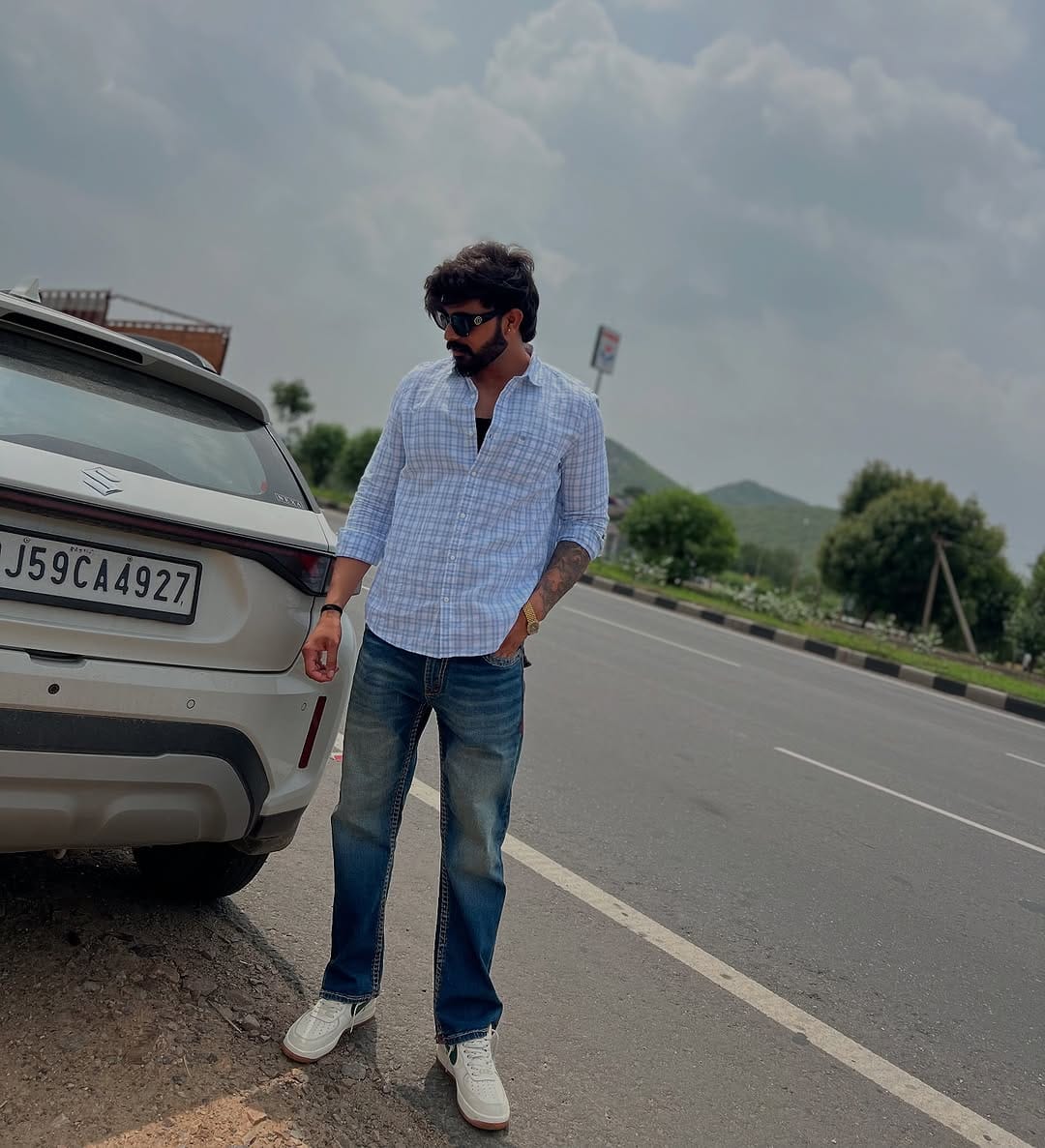 Post 9 by Ganesh Yadav || Aadharshila Group 🇮🇳 on Instagram (carousel)