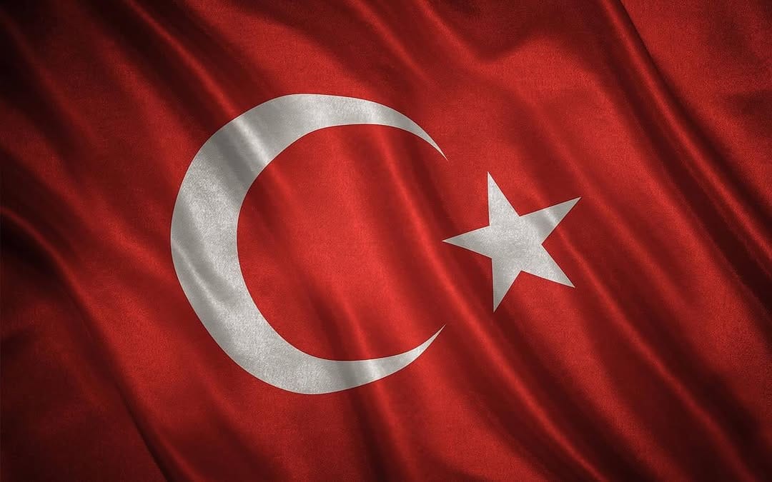 Post 8 by Erhan Sevenler on Instagram (image)