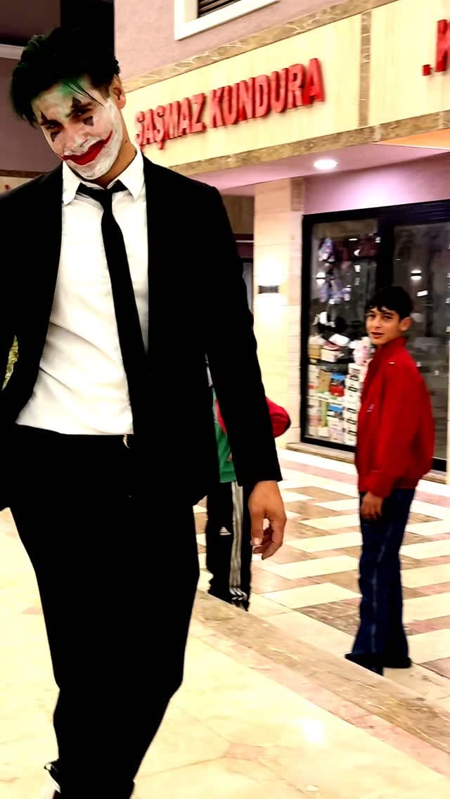 Post 9 by Sezer Inan on Instagram (video)