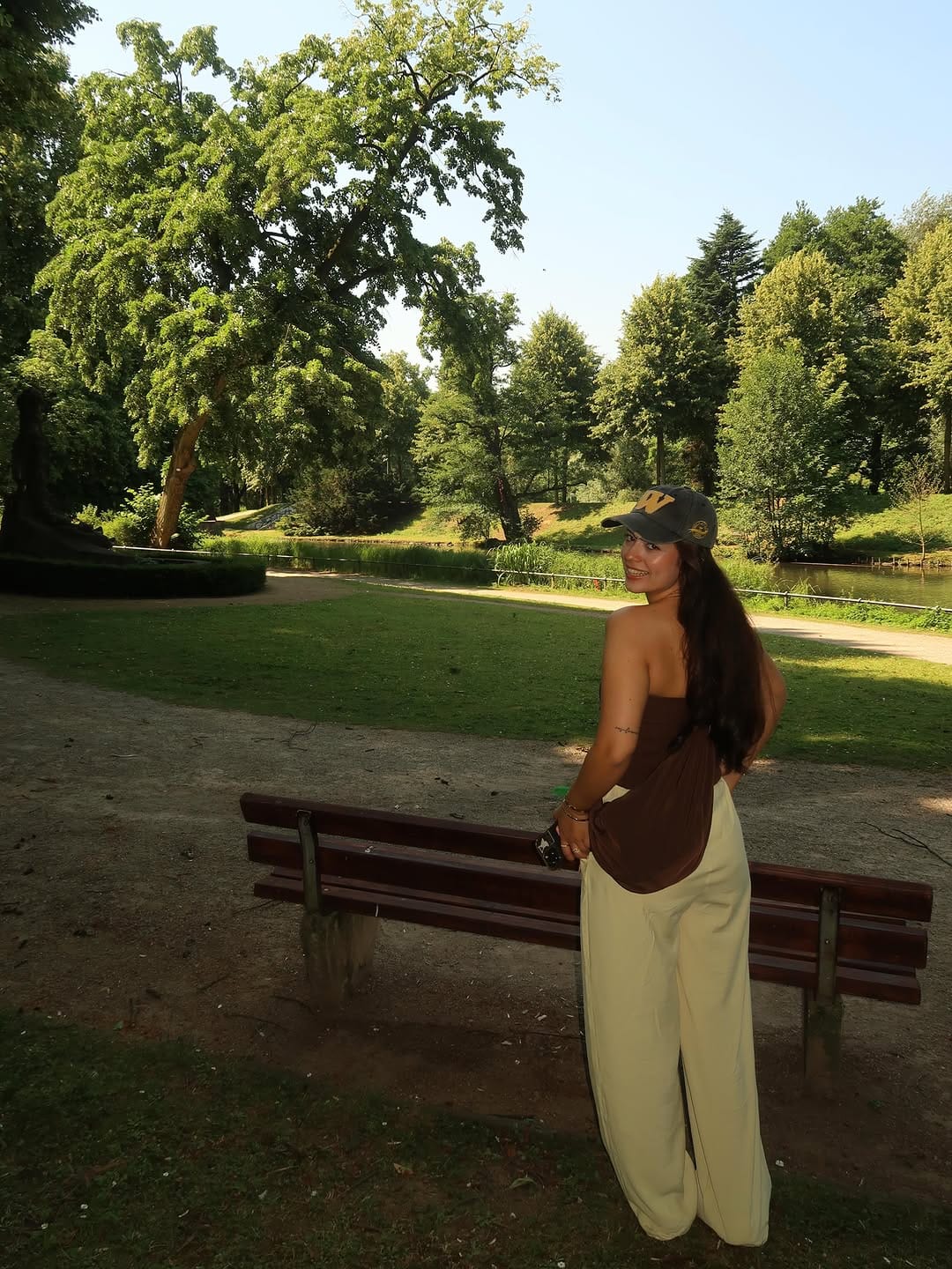 Post 10 by Almina Düzgün on Instagram (carousel)