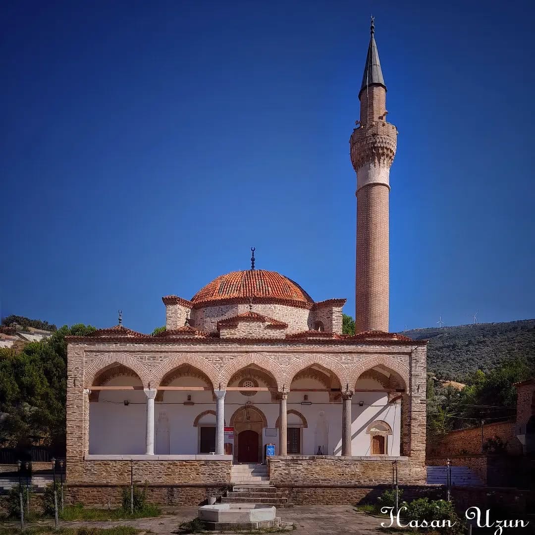 Post 1 by Hasan Uzun on Instagram (image)