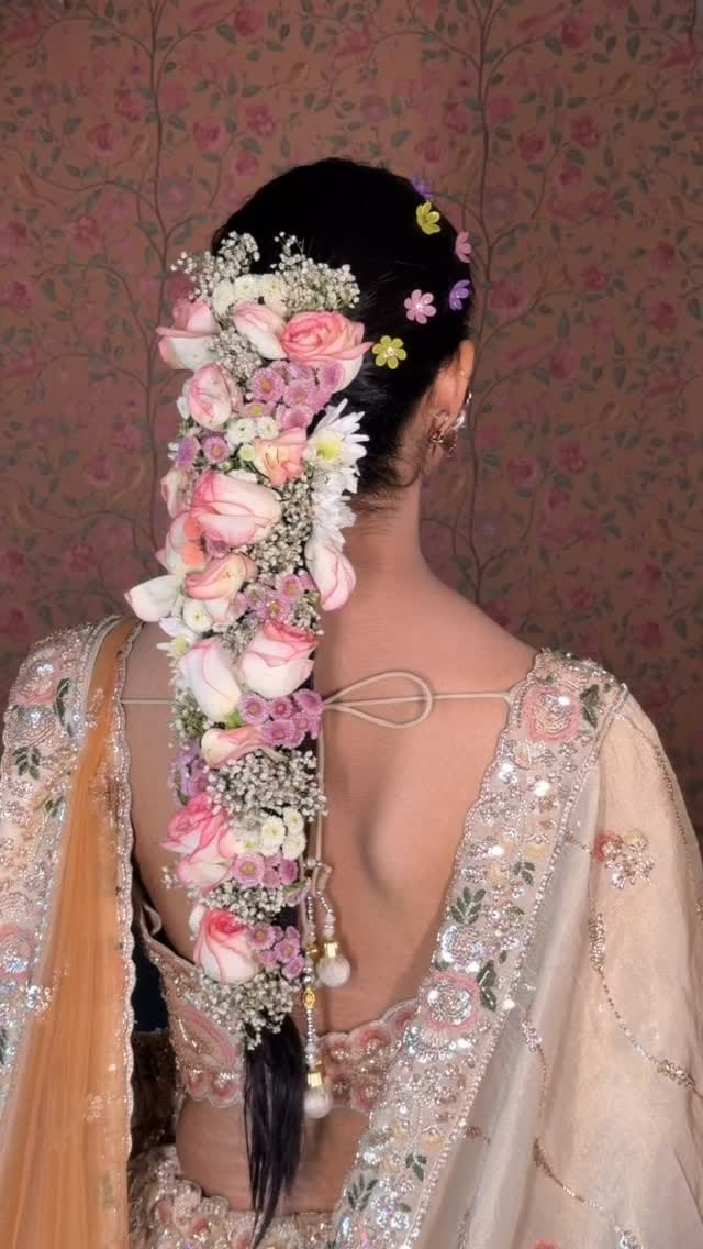 Post 2 by Makeup Studio, Salon & Academy on Instagram (video)