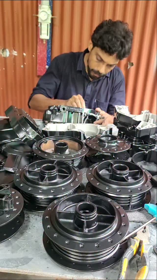 Post 5 by 𝐏𝐫𝐚𝐬𝐚𝐧𝐭𝐡 𝐕𝐢𝐨𝐥𝐞𝐭 on Instagram (video)