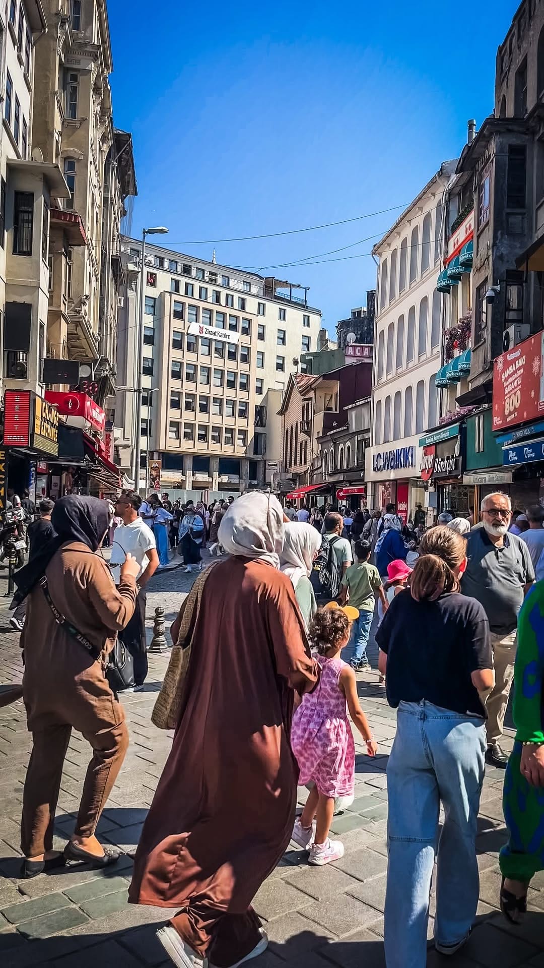 Post 3 by Istanbul Travel Guide 🇹🇷 | Türkiye Tips on Instagram (video)