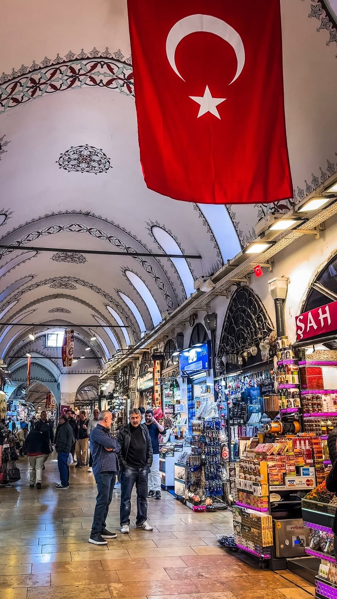 Post 6 by Istanbul Travel Guide 🇹🇷 | Türkiye Tips on Instagram (video)
