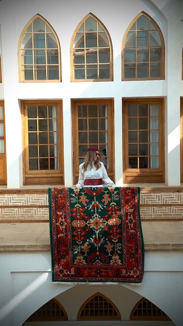 Post 3 by Dorsa chatri on Instagram (video)