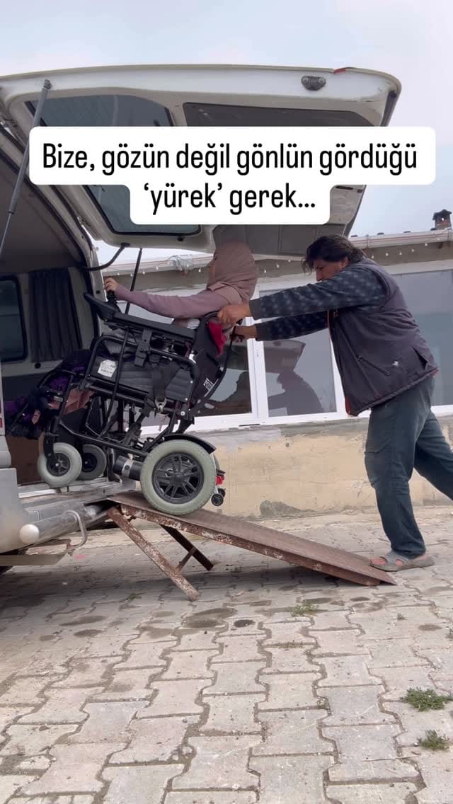 Post 10 by Derya & Sait Arslan on Instagram (video)