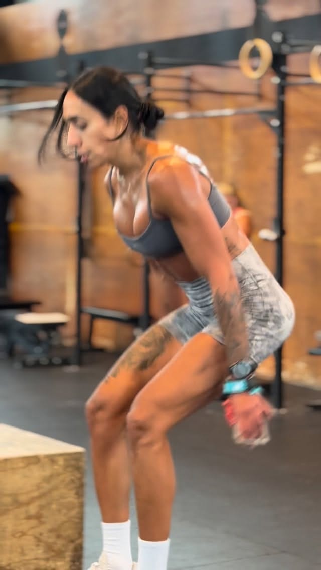 Post 1 by Sharan Scali on Instagram (video)