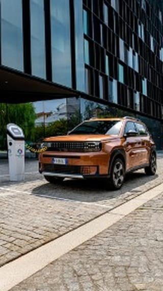 Post 5 by Fiat Sverige on Instagram (video)