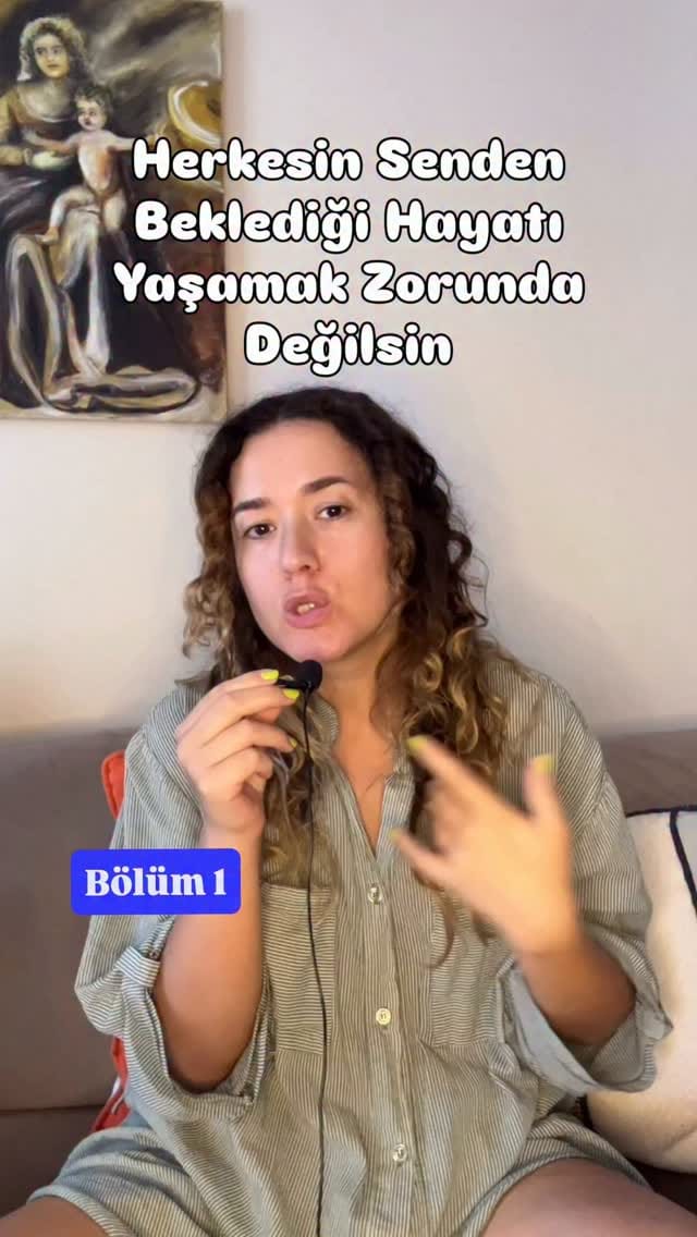 Post 2 by Kαѕαвαlı Hαɴıм on Instagram (video)