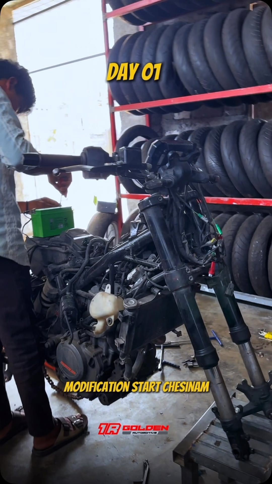 Post 9 by 1R GOLDEN AUTOMOTIVE on Instagram (video)