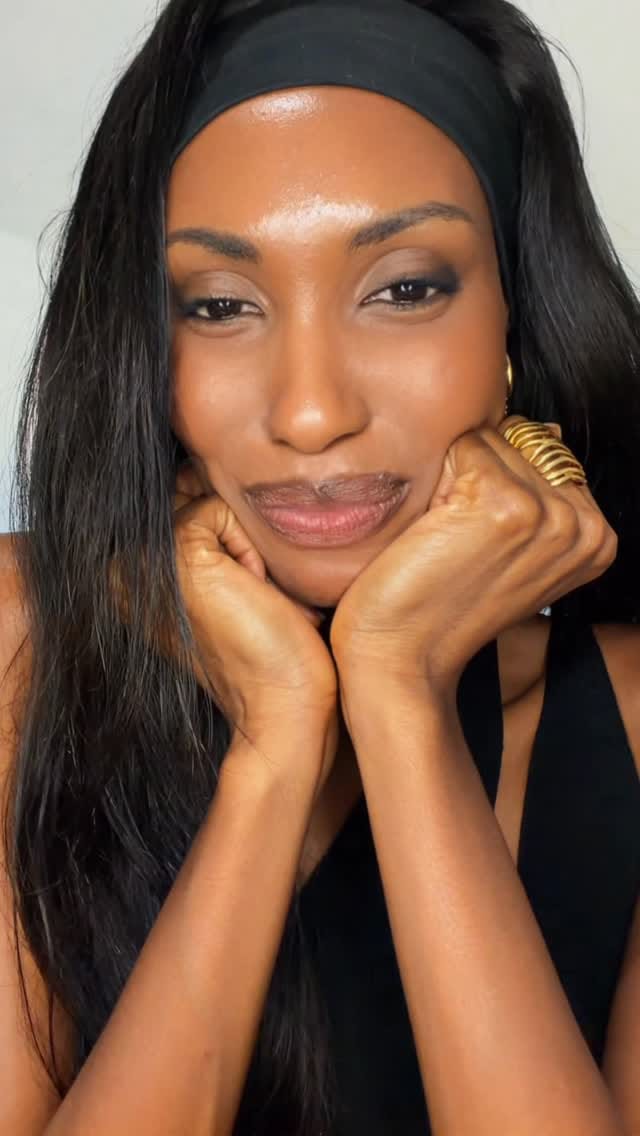 Post 8 by ᗩᑎᑎᗩ ᒪᑌIᗩᕼ on Instagram (video)