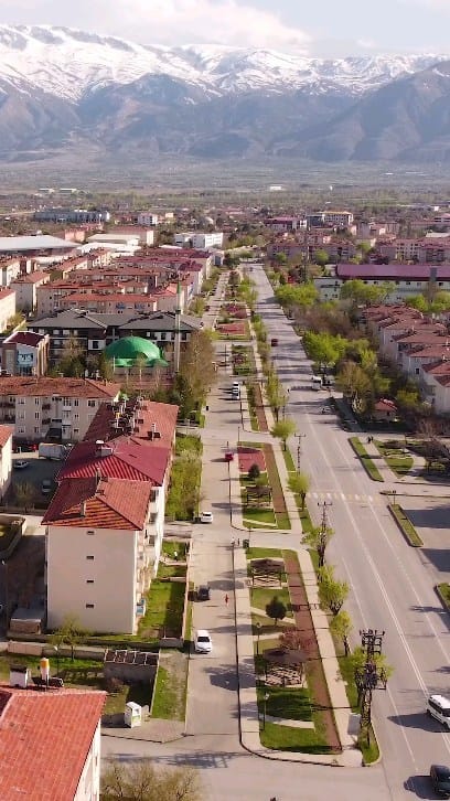 Post 6 by erzincan on Instagram (video)
