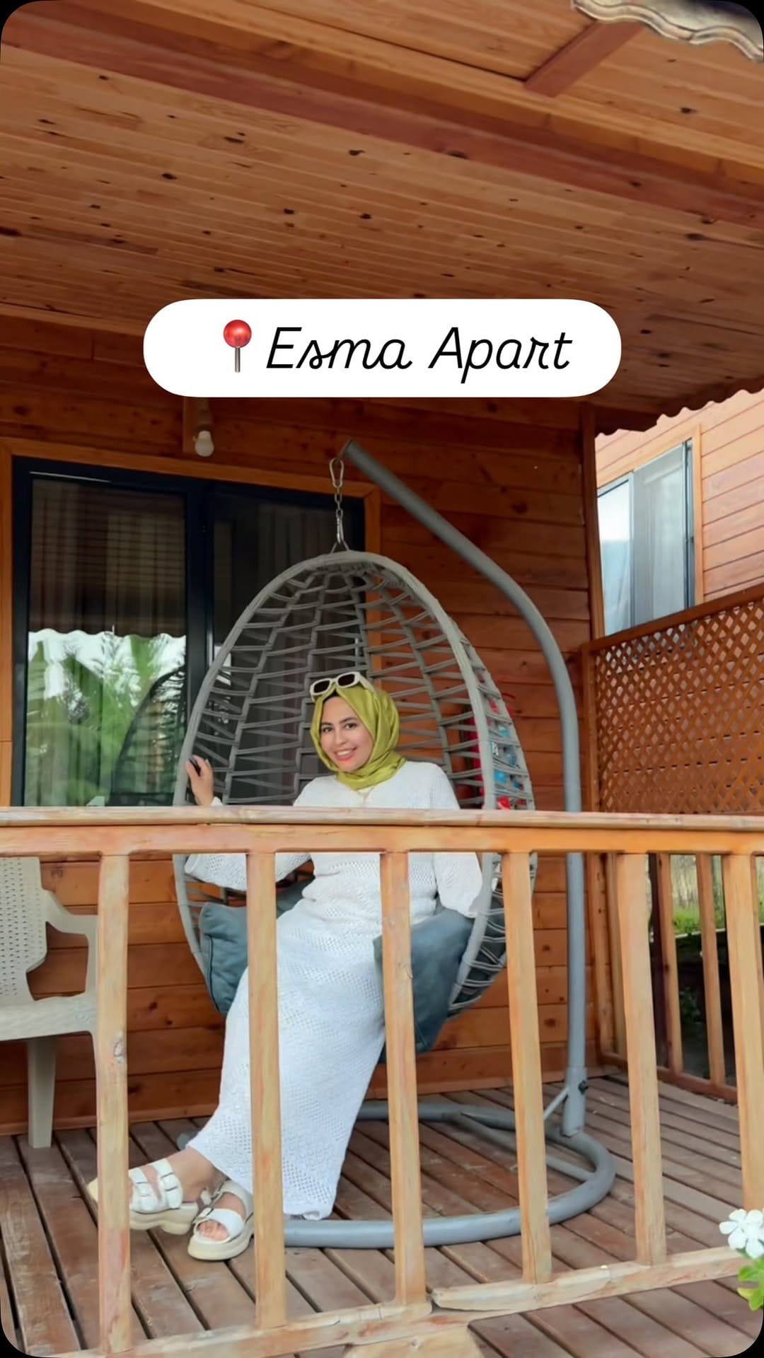 Post 1 by Yasemin Şahin on Instagram (video)