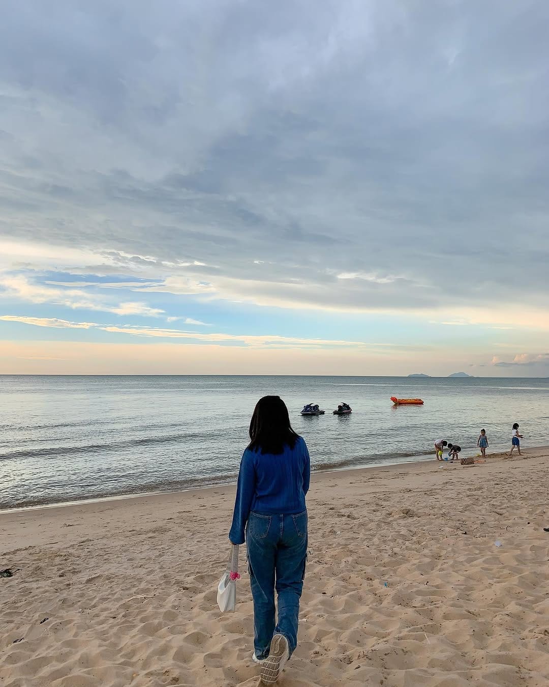 Post 9 by HeniAnugrah on Instagram (carousel)