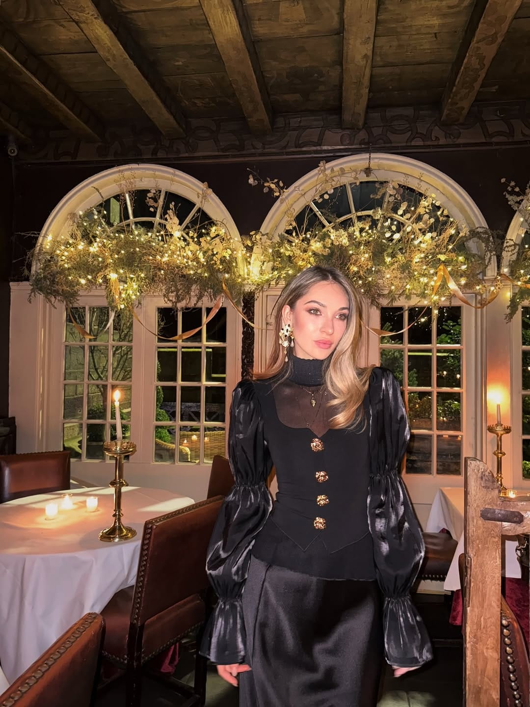Post 5 by 𝑴𝒐𝒓𝒈𝒂𝒏𝒂 🪬 on Instagram (carousel)