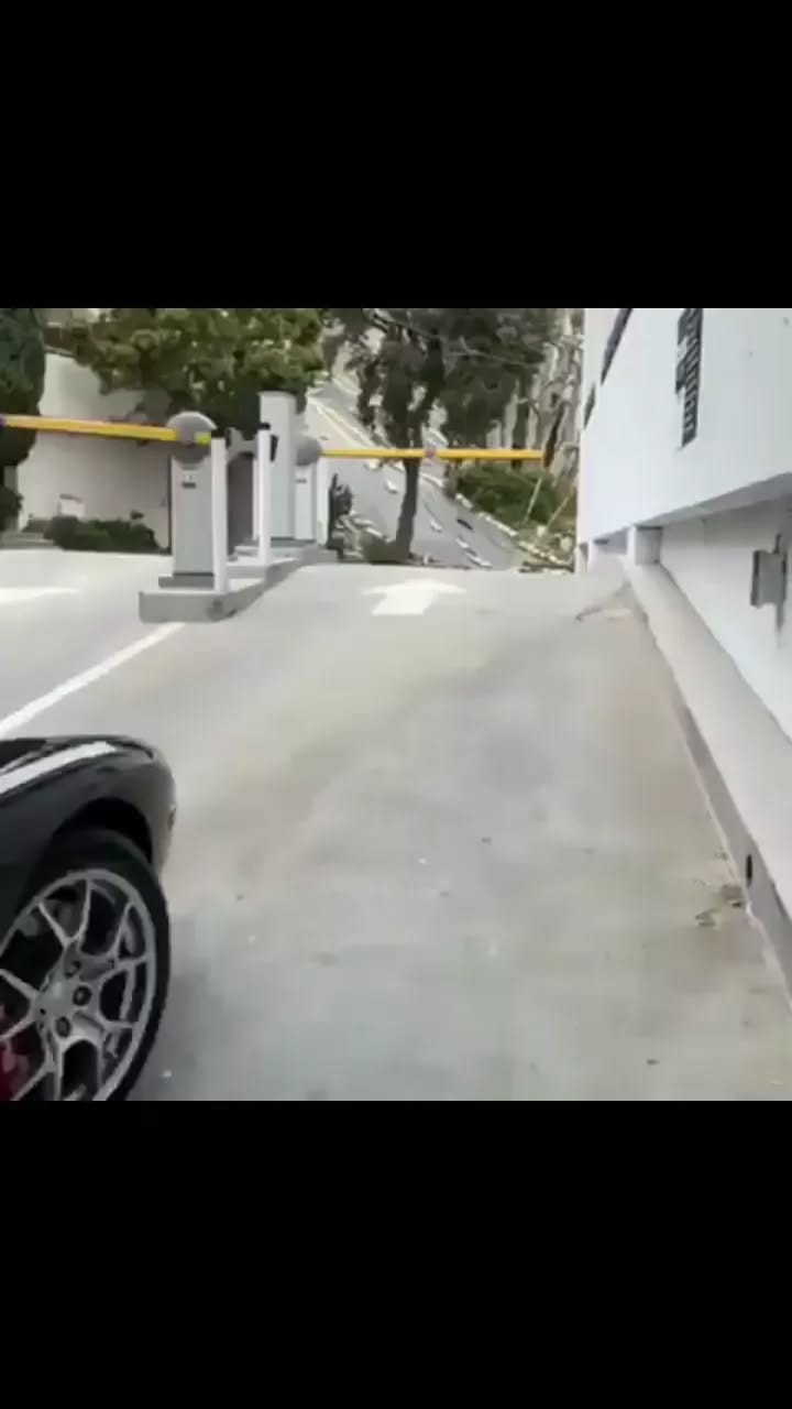 Post 2 by SUPER | CAR on Instagram (video)