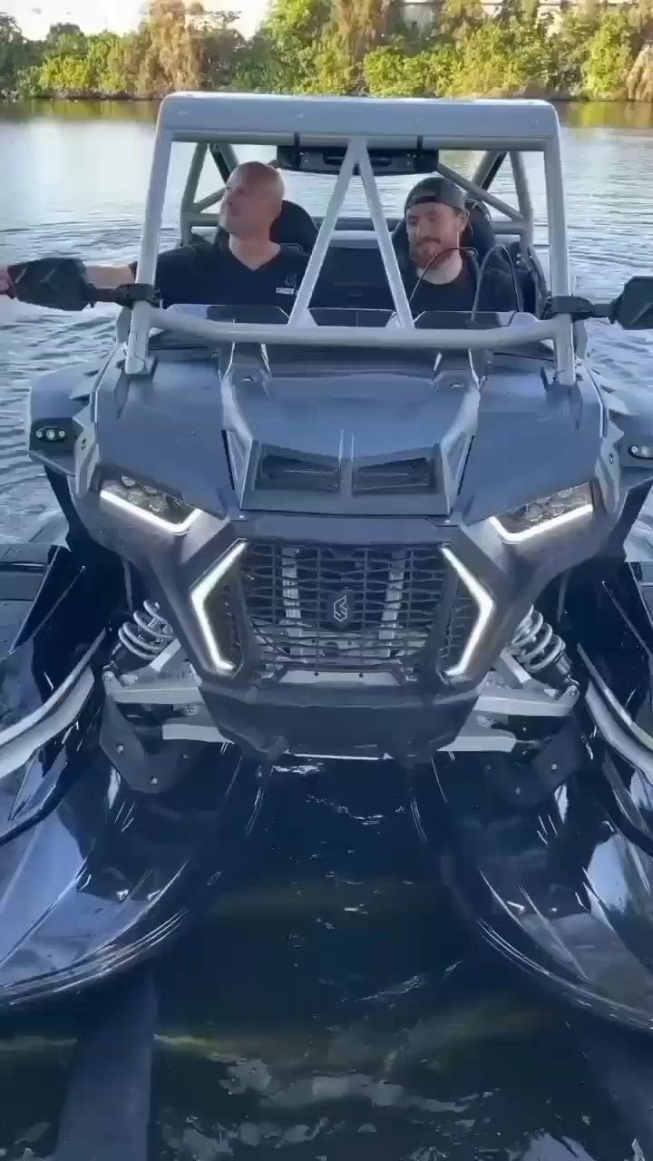 Post 9 by SUPER | CAR on Instagram (video)