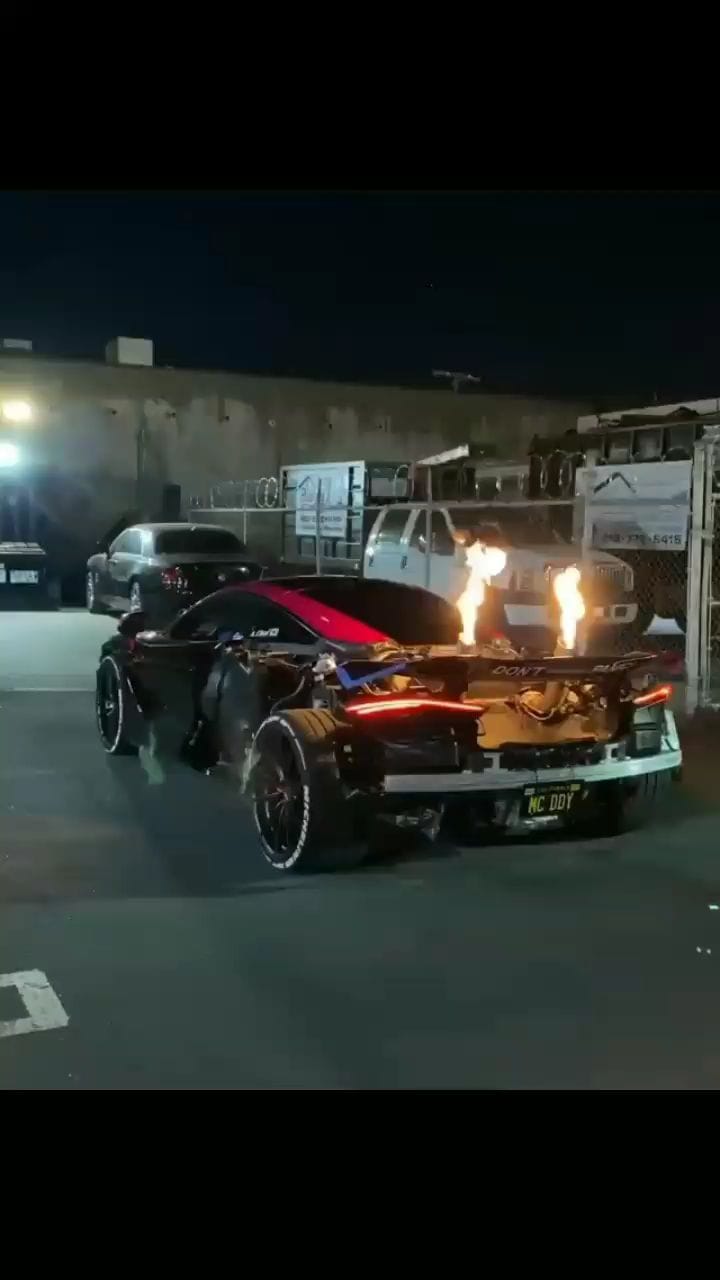 Post 8 by SUPER | CAR on Instagram (video)