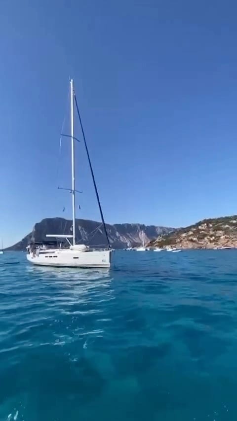 Post 3 by Delia Posadino Kiel on Instagram (video)