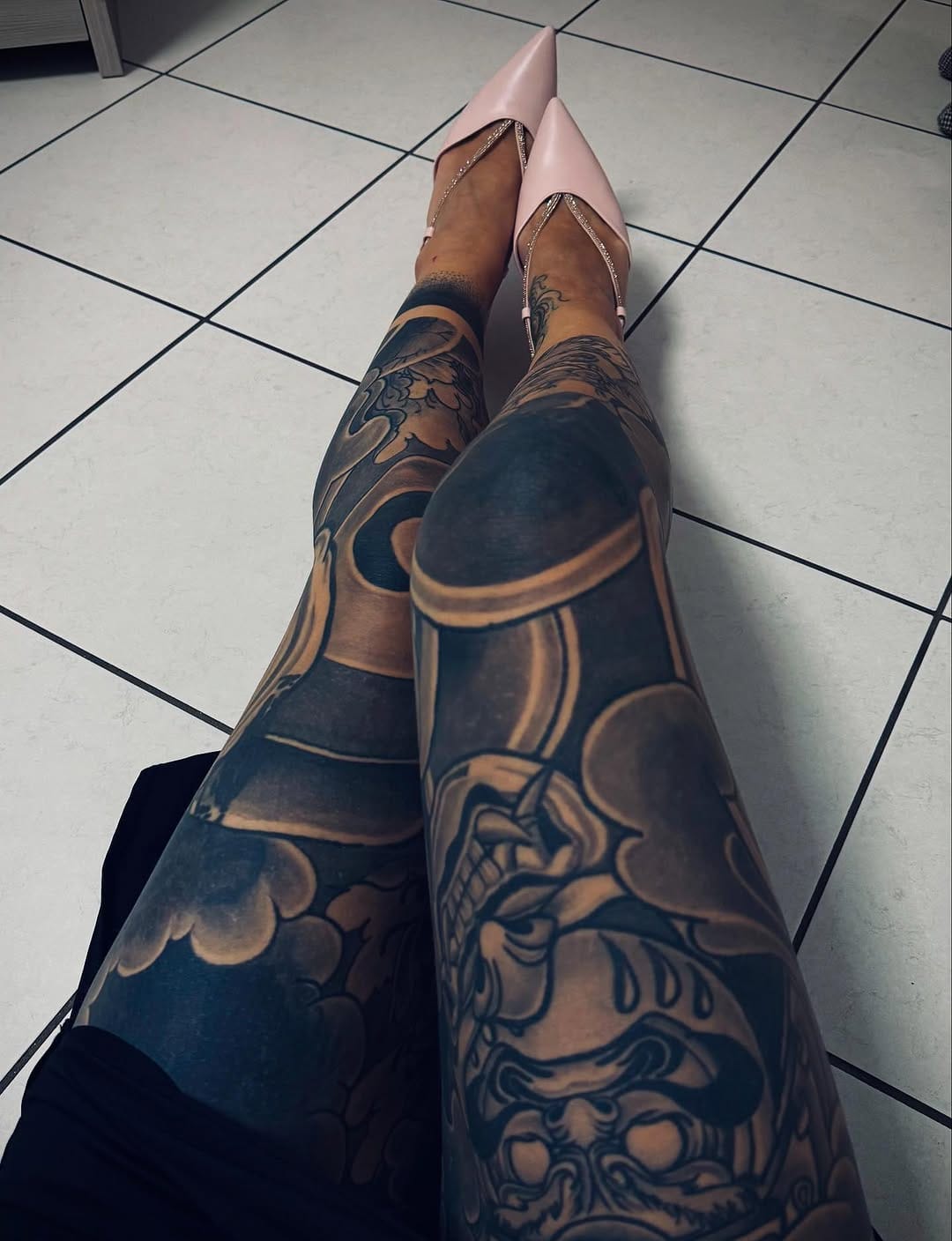 Post 5 by 🖤 𝕬𝖓𝖓𝖆𝖑𝖎𝖘𝖆 🖤 on Instagram (carousel)