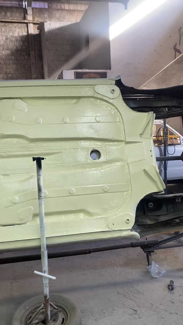 Post 1 by Custom Garagem on Instagram (video)